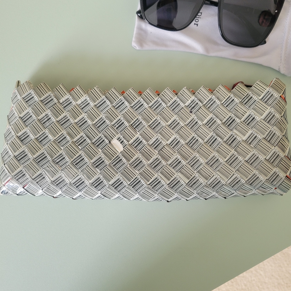Clutch purse